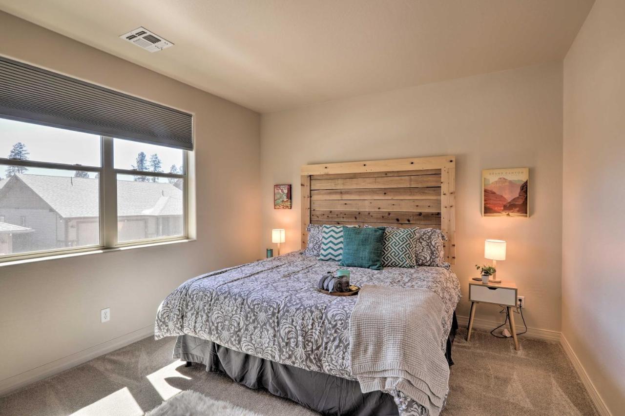 Centrally Located Vacation With Patio Holiday home Flagstaff