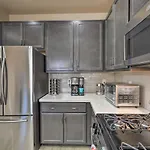 Centrally Located Flagstaff Vacation Home With Patio