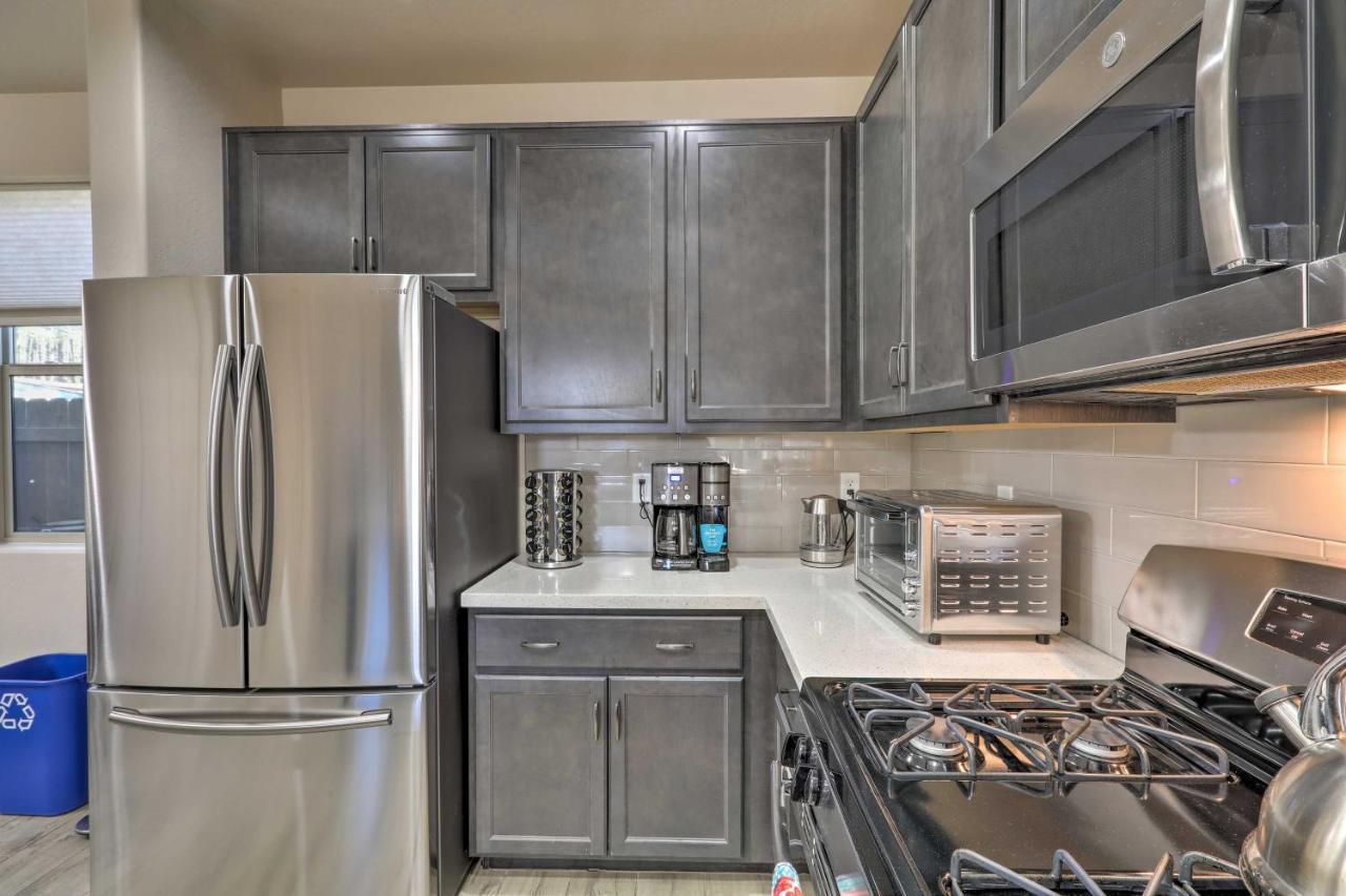 Centrally Located Vacation With Patio Flagstaff