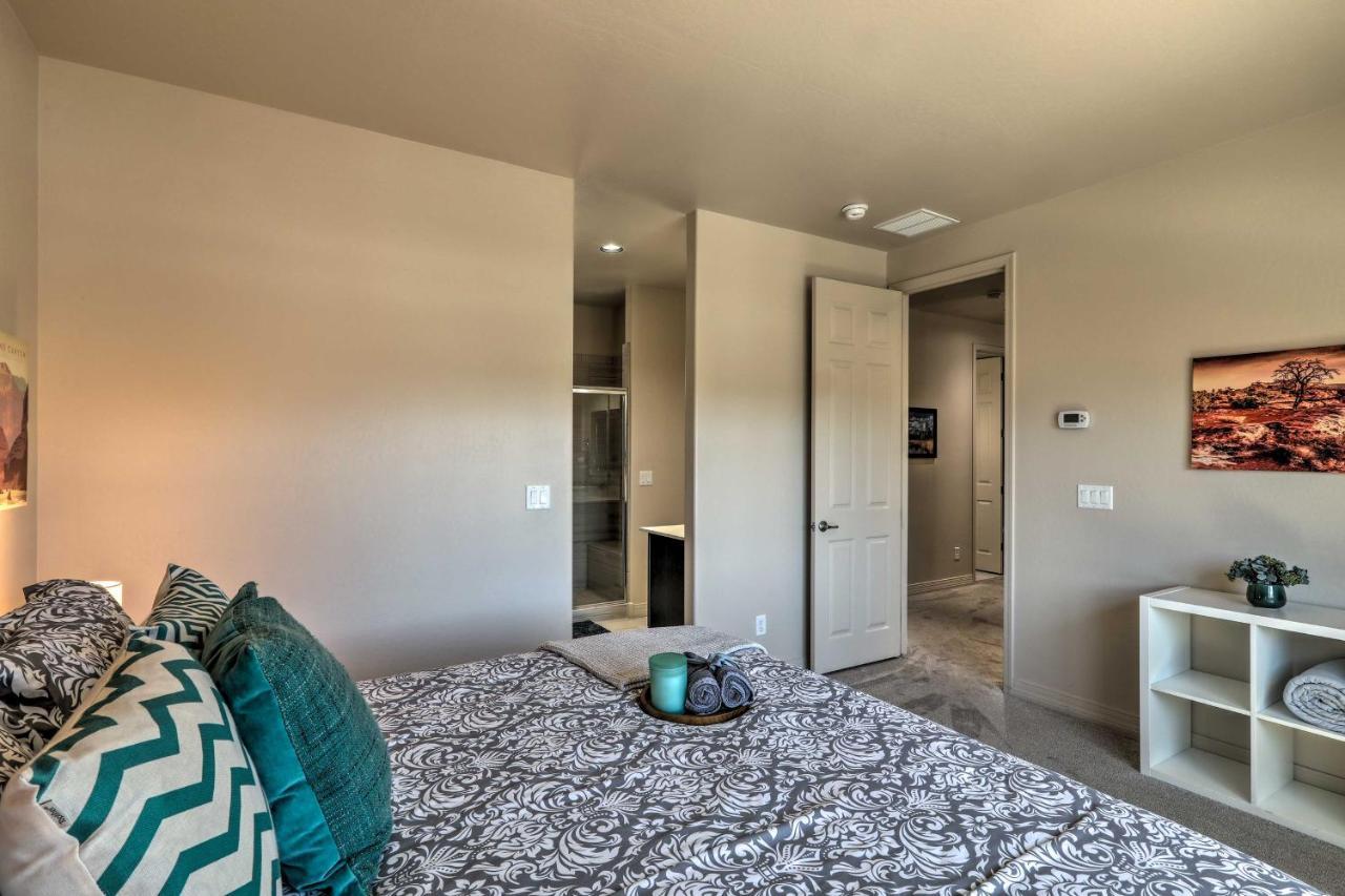 Holiday home Centrally Located Vacation With Patio Flagstaff